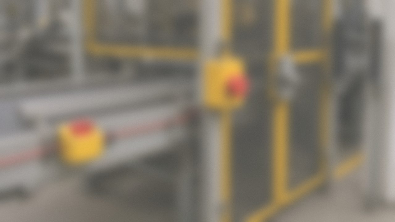 Machine safety devices: light curtain and emergency stop